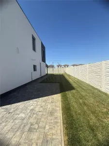 MOSNITA- DESINGE MODERN  - FINISAJE PREMIUM  - DUPLEX - Mosnita Noua