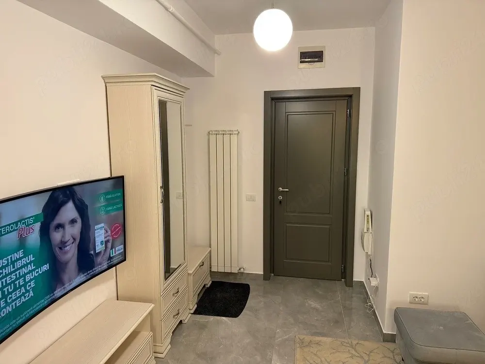 Apartament 3 camere | Palas | Etaj 10 | Vedere panoramică | Mobilat și utilat complet - foto 4