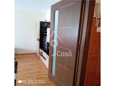 1 Decembrie 1918, 3 camere decomandate, renovate - foto 8