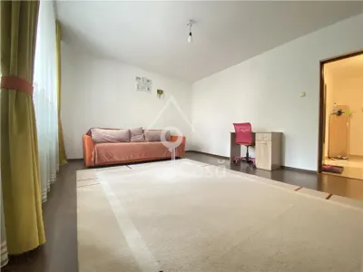Apartament Spatios 3 Camere de Inchiriat - foto 2