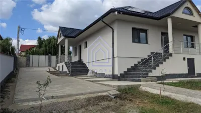 Casa noua, utilata, mobilata complet, panouri fotovoltaice cu stocare,  Scheia. - Suceava
