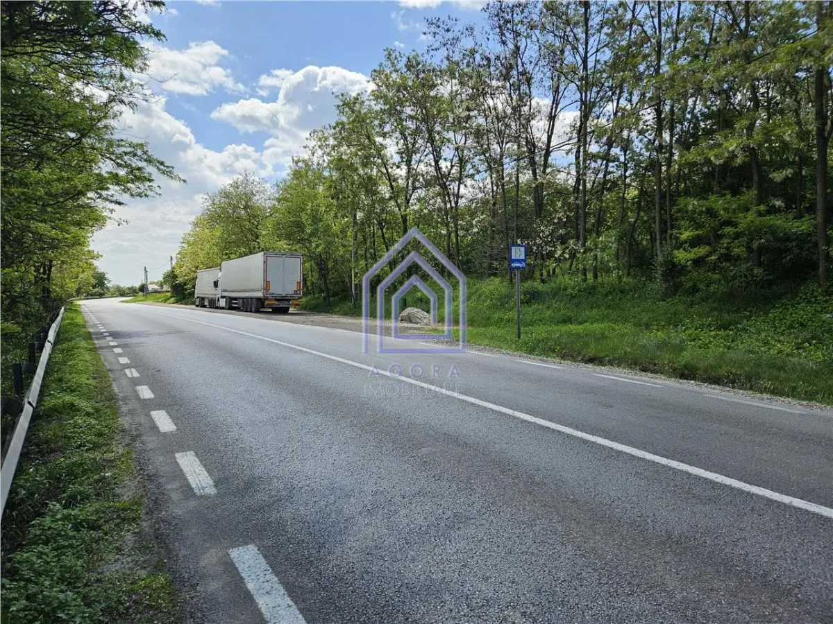 Suceava, Draguseni, teren cu casa batraneasca,   langa troita - foto 6