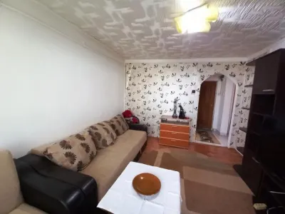 Apartament 2 camere in Ploiesti, zona Vest. - foto 13