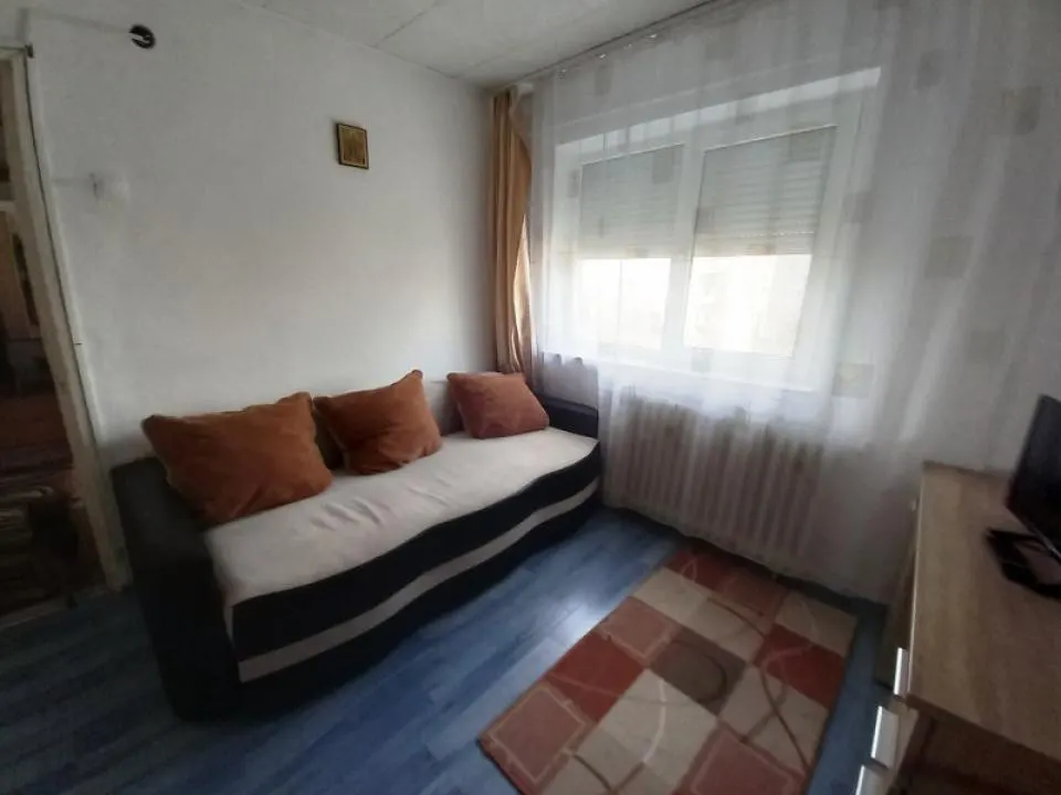 Apartament 2 camere in Ploiesti, zona Vest. - foto 5