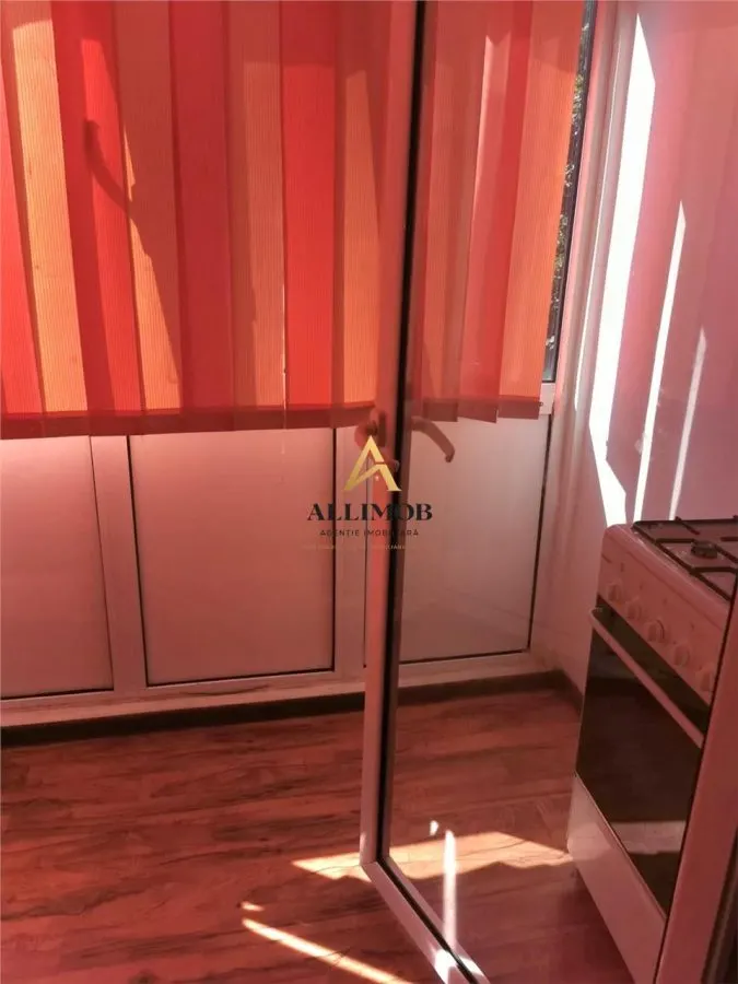 Apartament 2 camere de inchiriat in Ploiesti, zona 9 Mai - foto 6