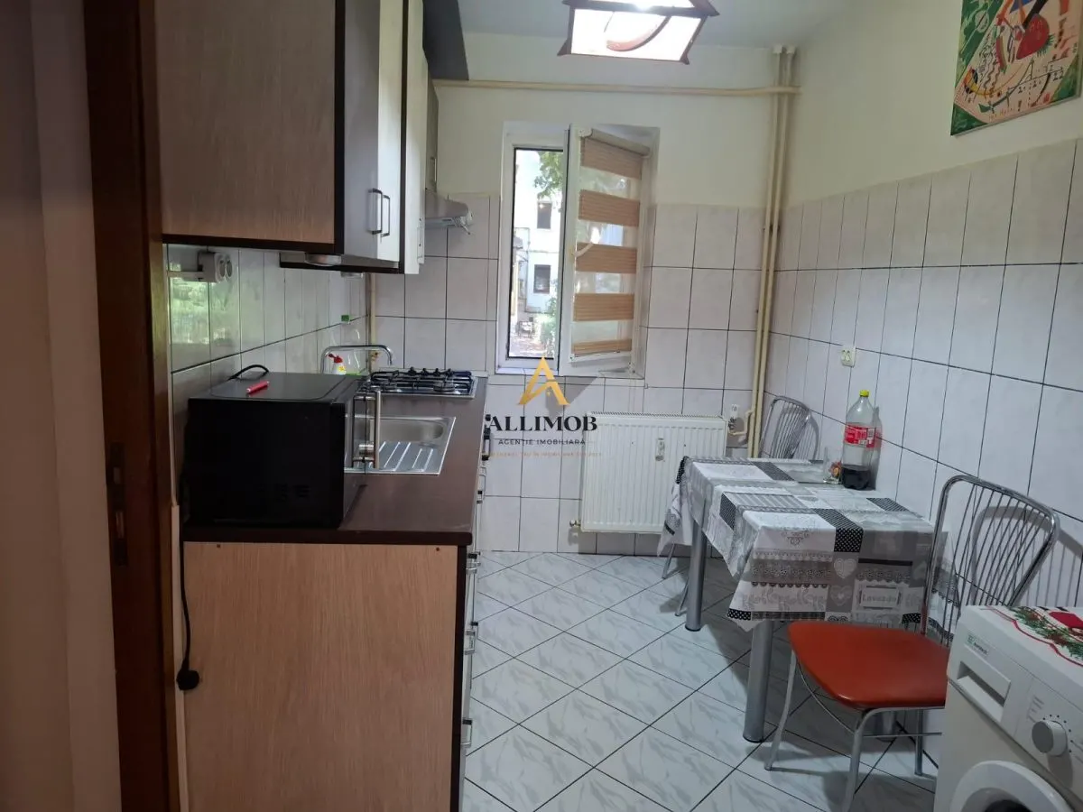 Apartament 2 camere de inchiriat in Ploiesti, zona Nord - foto 11