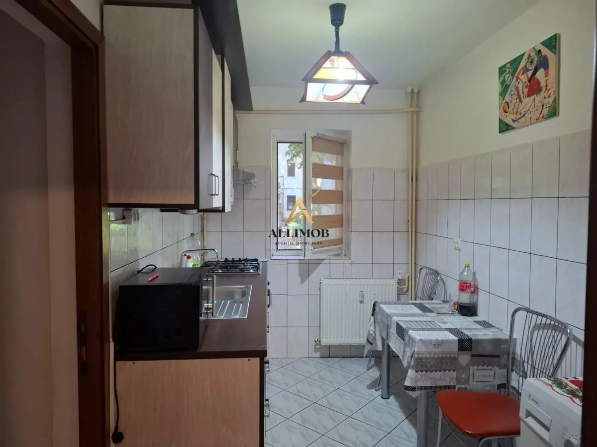 Apartament 2 camere de inchiriat in Ploiesti, zona Nord - foto 9