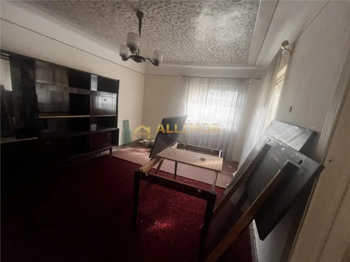 Oportunitate unica – Casa + 2.300 m² teren, deschidere DN1 - foto 9