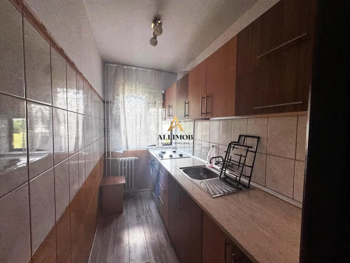 Apartament 2 camere in Ploiesti, zona Vest - foto 9