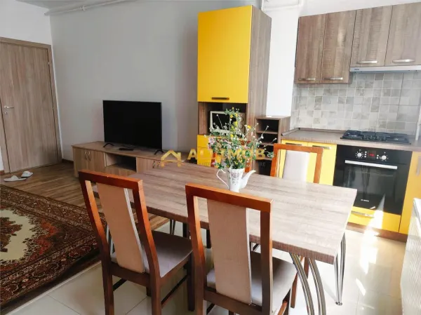 Apartament 3 camere Ploiești - poza 2