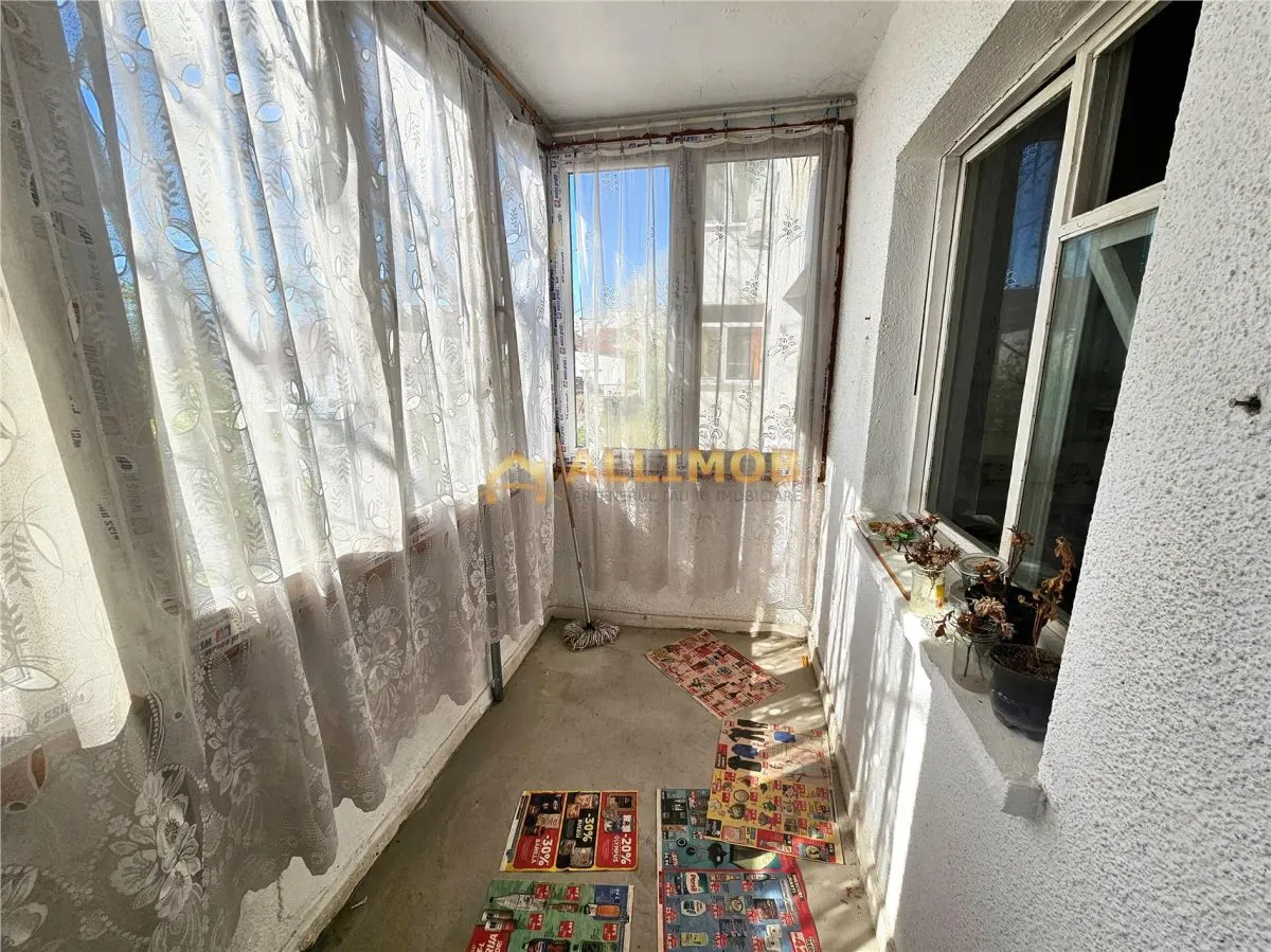 Apartament 2 camere decomandat in Ploiesti, zona Mihai Bravu - foto 4