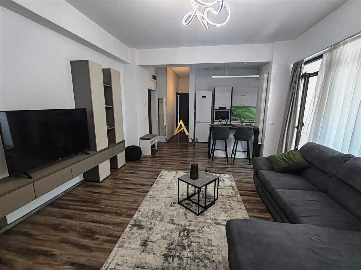 Apartament 3 camere in Ploiesti, zona 9 Mai - foto 1