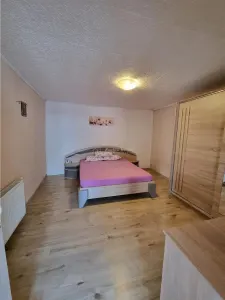 Casa  renovata in Branceni -str Dunarii - Branceni