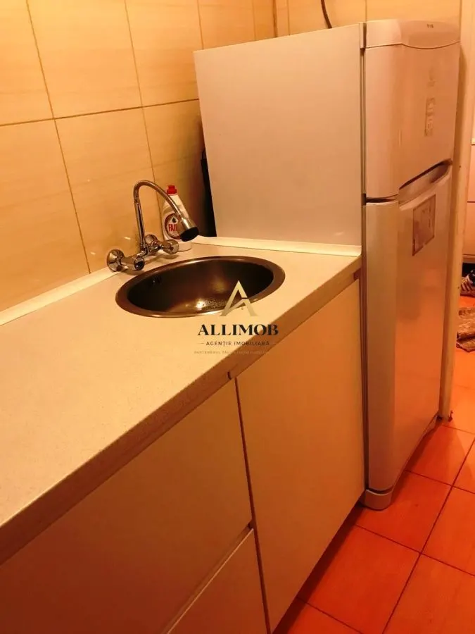Apartament 2 camere in Ploiesti, zona 8 Martie - foto 11