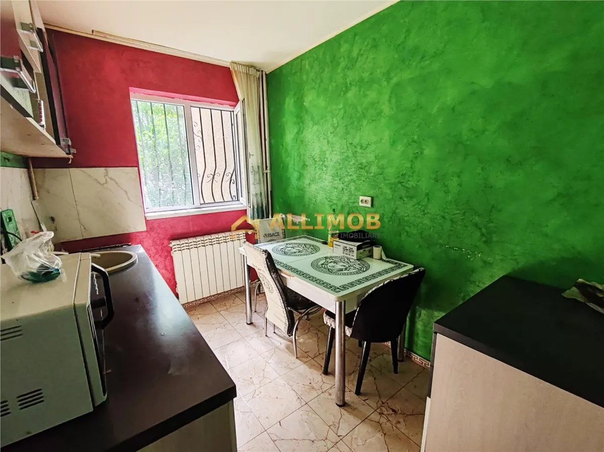 Apartament cu 2 camere in Ploiesti, zona Vest-Baraolt - foto 17