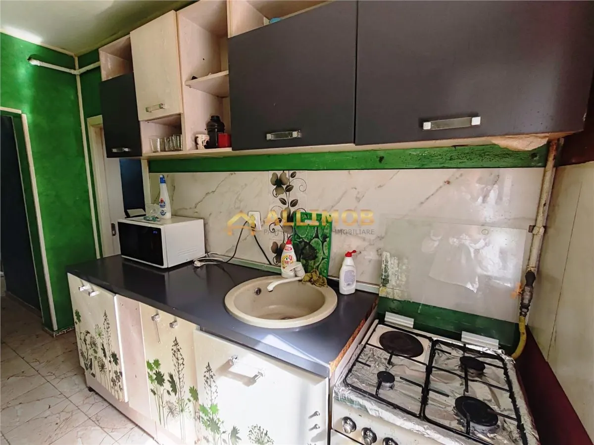 Apartament cu 2 camere in Ploiesti, zona Vest-Baraolt - foto 18