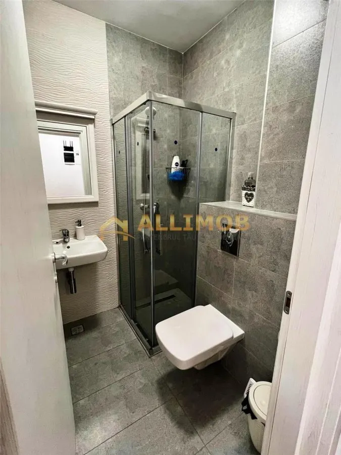 Apartament 3 camere zona Albert, complex Mrs Smart - foto 11