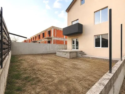 Vanzare Casa - Prelungirea Ghencea - Margelelor - 145000E  tva inclus - Comision 0 ! - Bucuresti