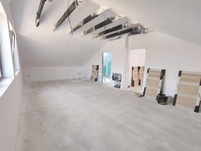 Casa individuala  -  Prelungirea Ghencea -  Margelelor - 189.000 Euro + TVA -  dormitor pe parter -    Comision 0 ! - foto 6