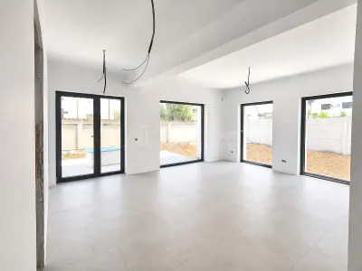 Casa individuala  -  Prelungirea Ghencea -  Margelelor - 189.000 Euro + TVA -  dormitor pe parter -    Comision 0 ! - foto 8