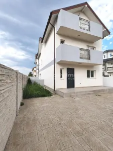 Vanzare Casa - Vila P+1+M -  Rahova - Alexandriei - Leroy Merlin - LOCUINTA + SPATIU -  AFACERE-168000E tva inclus -  Comision 0 ! - Bucuresti
