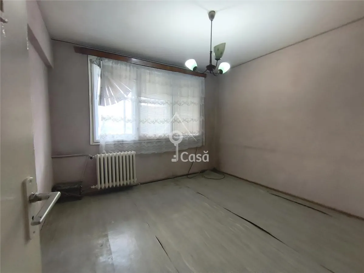 Apartament de renovat Secuilor Piata Sudului - foto 12