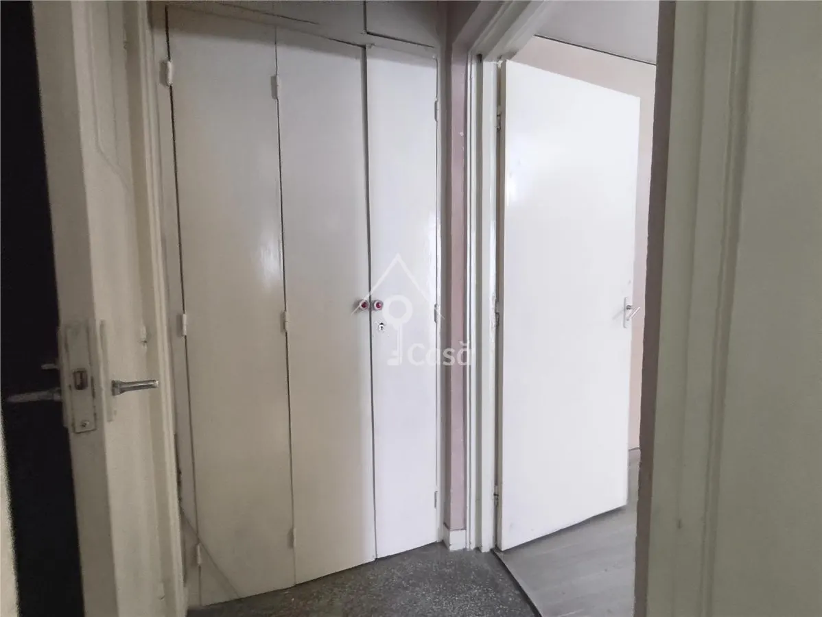 Apartament de renovat Secuilor Piata Sudului - foto 4