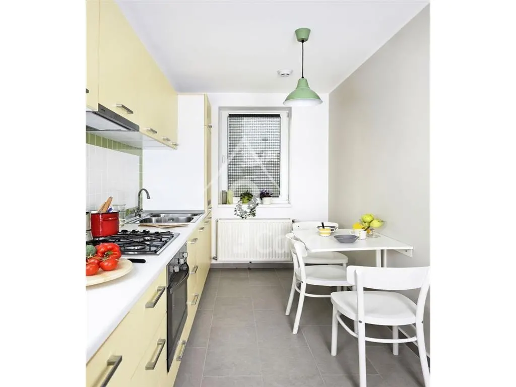 Apartament trei camere, spatios, Zona Splaiul Unirii,metrou - foto 6