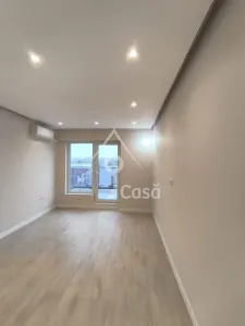 Timpuri  Noi 3 camere spatioase si terasa de 15 mp - foto 2