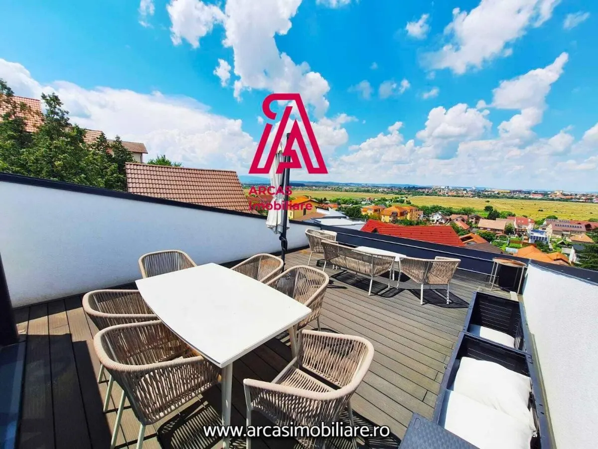 Refugiul Tau Exclusiv: Vila Superba de Inchiriat cu Panorama ! - foto 3