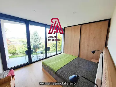 Refugiul Tau Exclusiv: Vila Superba de Vanzare cu  Panorama! - foto 5