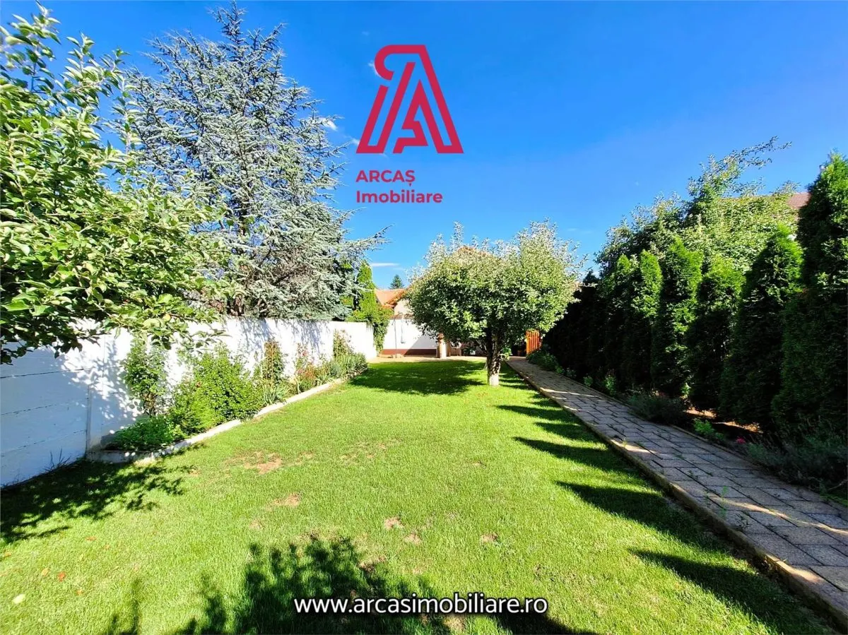 Casa individuala de vanzare cu 5 camere  zona Sub Arini! - foto 3