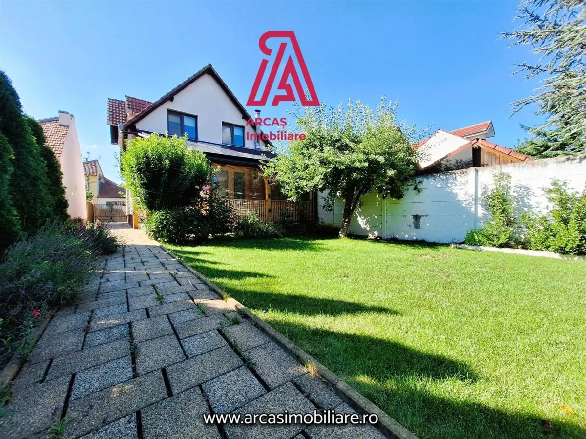 Casa individuala de vanzare cu 5 camere  zona Sub Arini! - foto 8