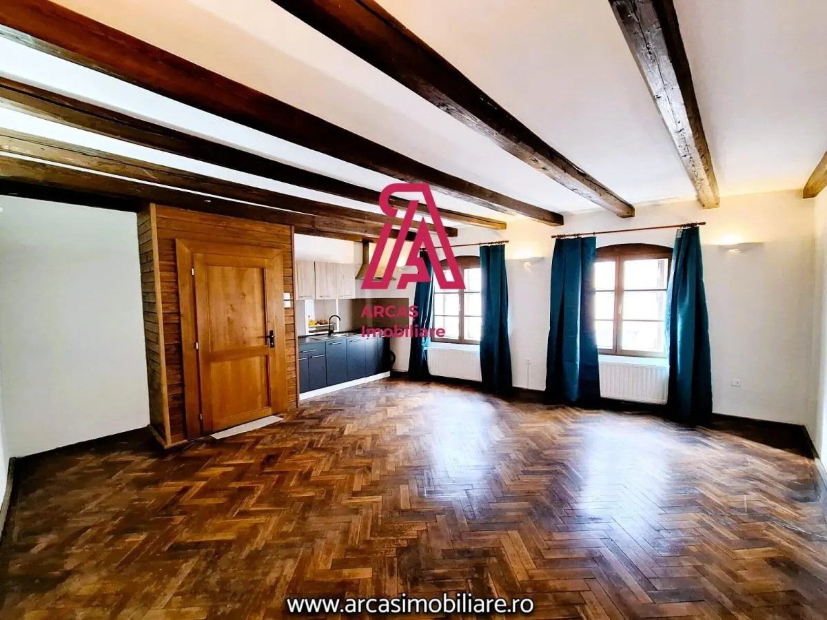 Casa individuala  de vanzare-Centrul Istoric Sibiu! - foto 2