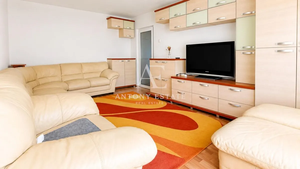 Antony Estate|Chirie 3 camere, Decomandat, Rogerius - Oradea - foto 1
