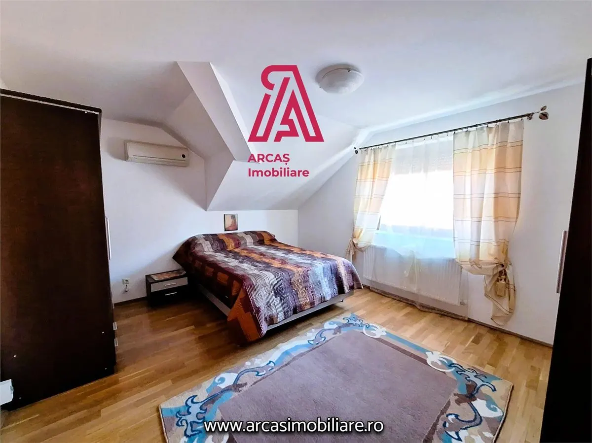 Casa de vanzare 6 camere, teren 469 mp Ultracentral! - foto 12
