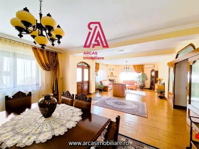 Casa de vanzare 6 camere, teren 469 mp Ultracentral! - foto 3