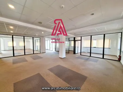 Imobil comercial  de vanzare P+2E+ET -950 mp utili! - foto 8