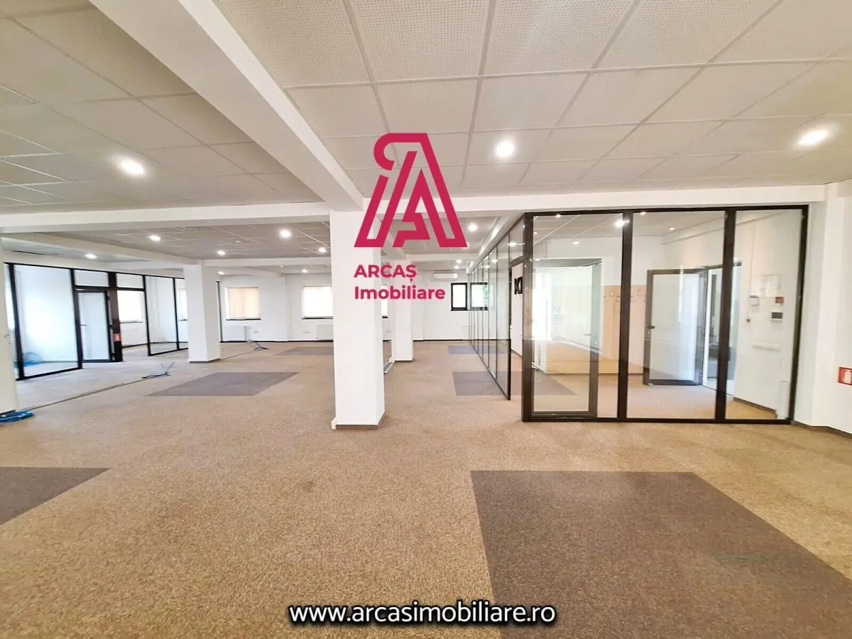 Imobil comercial  de vanzare P+2E+ET -950 mp utili! - foto 9