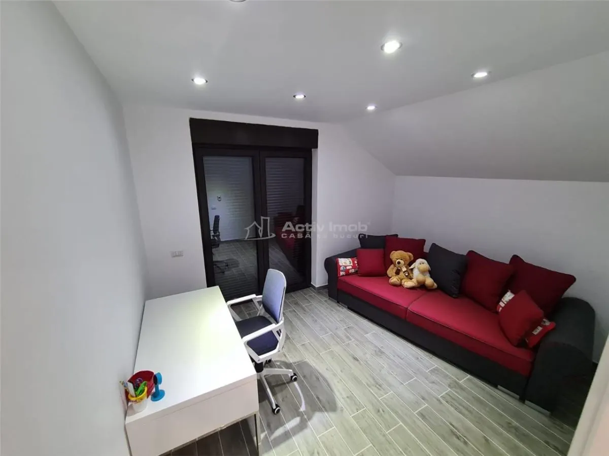 Casa ultramoderna de vanzare in Talmaciu - foto 1