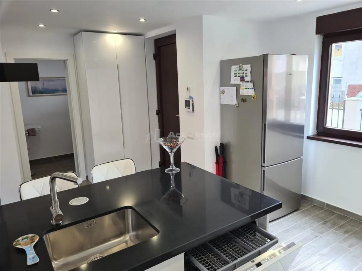 Casa ultramoderna de vanzare in Talmaciu - foto 10