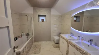Casa 5 camere! 2 bai I S.u 150 mp! Beci,Asfalt! - foto 9