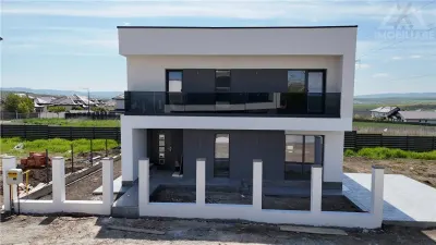 Casa Miroslava,Teren 750 mp,S.u.130 mp,4 camere,2 bai,0% Comision - Miroslava