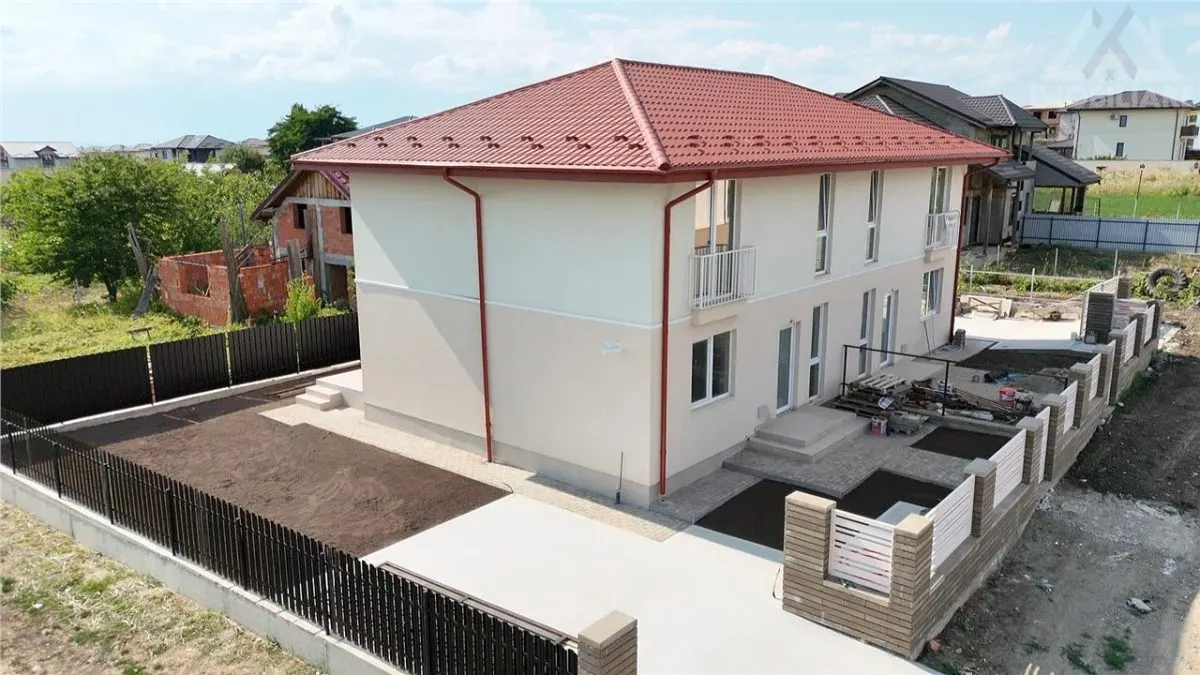Intabulata! Casa Duplex Valea Lupului,4 camere, Teren 260 mp! Incalz Pard! Asfalt! - foto 1