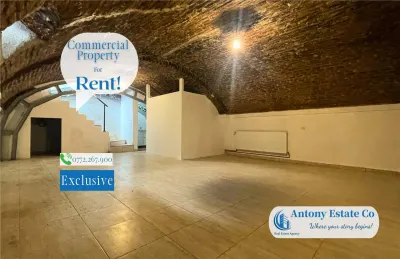 Spatiu comercial, Birou, Salon de inchiriat, Ultracentral - Oradea - Oradea