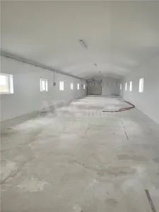 Hala de productie 370 mp renovata de inchiriat – Valea Seaca, la 10 minute de oras - foto 16