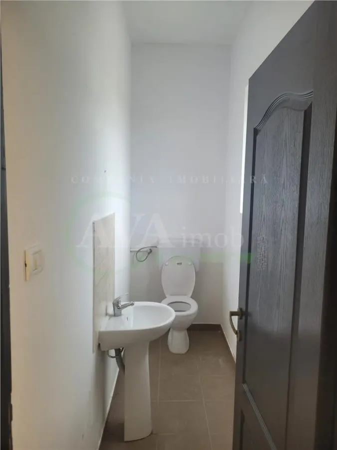 Hala de productie 370 mp renovata de inchiriat – Valea Seaca, la 10 minute de oras - foto 10