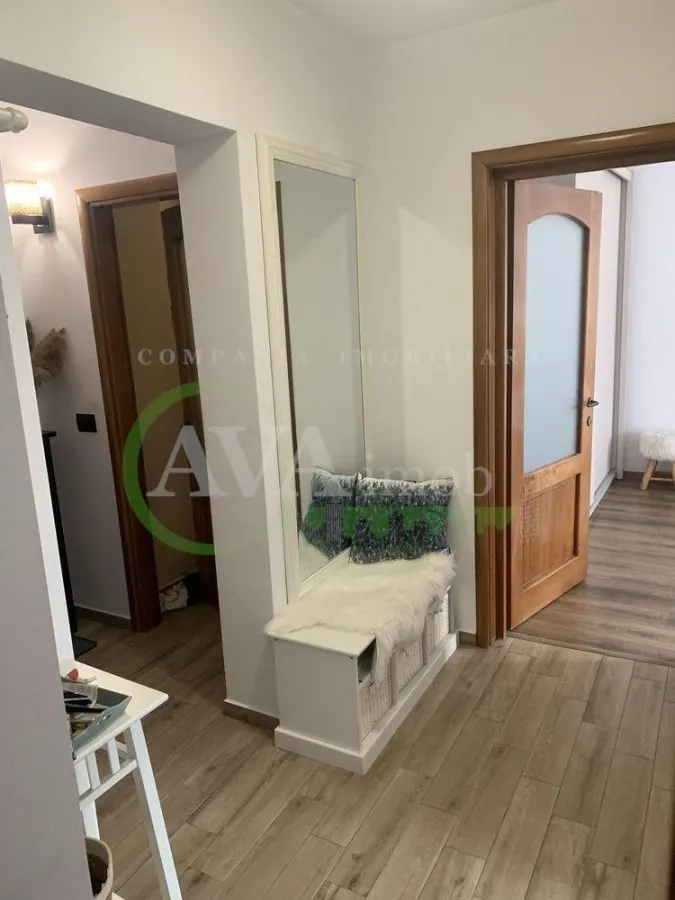 Apartament 2 camere decomandat,zona Milcov - foto 2