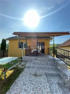 Casa - 4 camere - Certejul de sus - Certeju de Sus