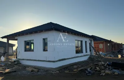 Antony Estate | Tulips House, Casa de vanzare, Santandrei - Bihor - foto 4